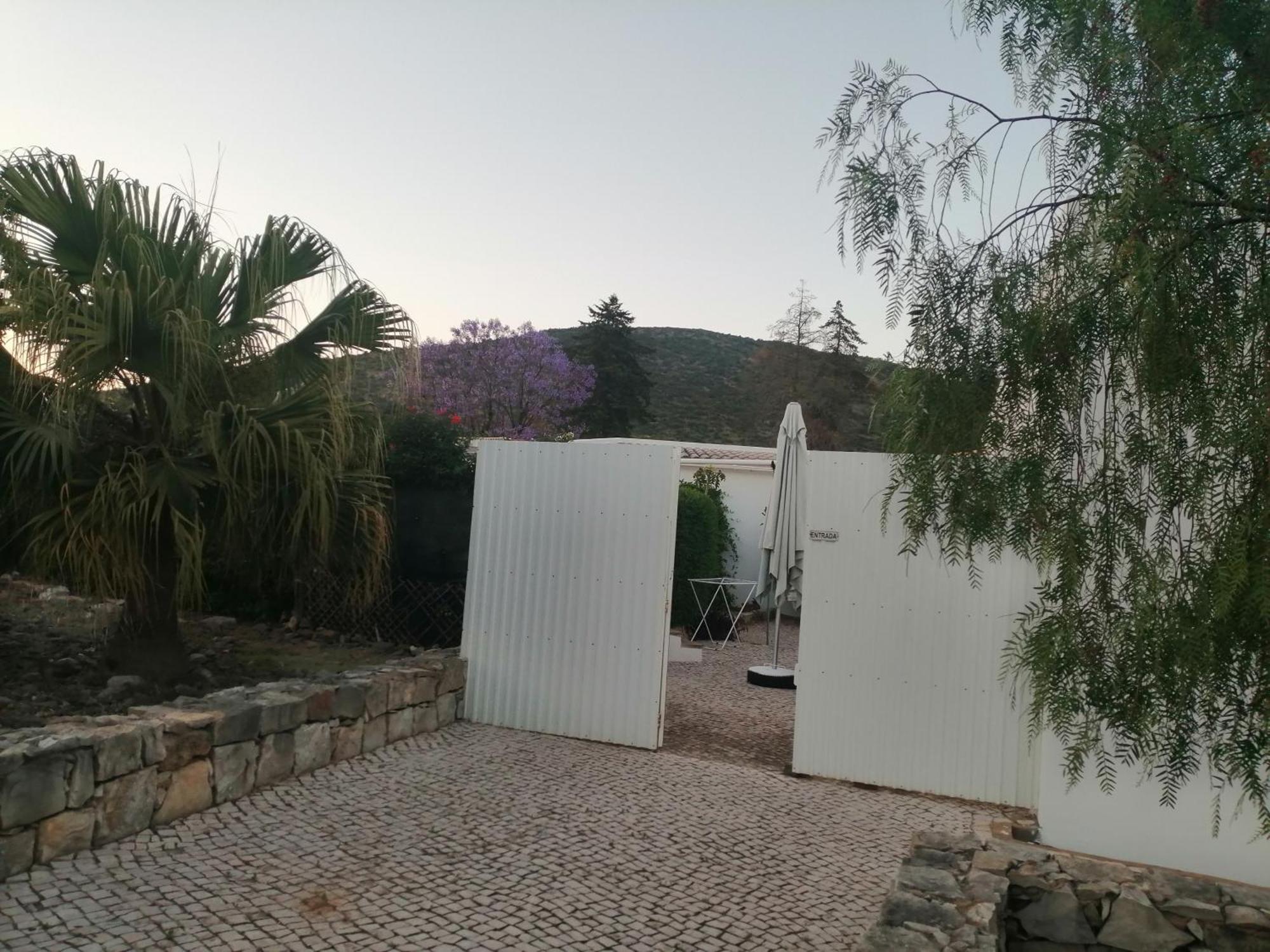 Duas Casas De Ferias Medronhal Faro Em 520 - 2 Exterior foto
